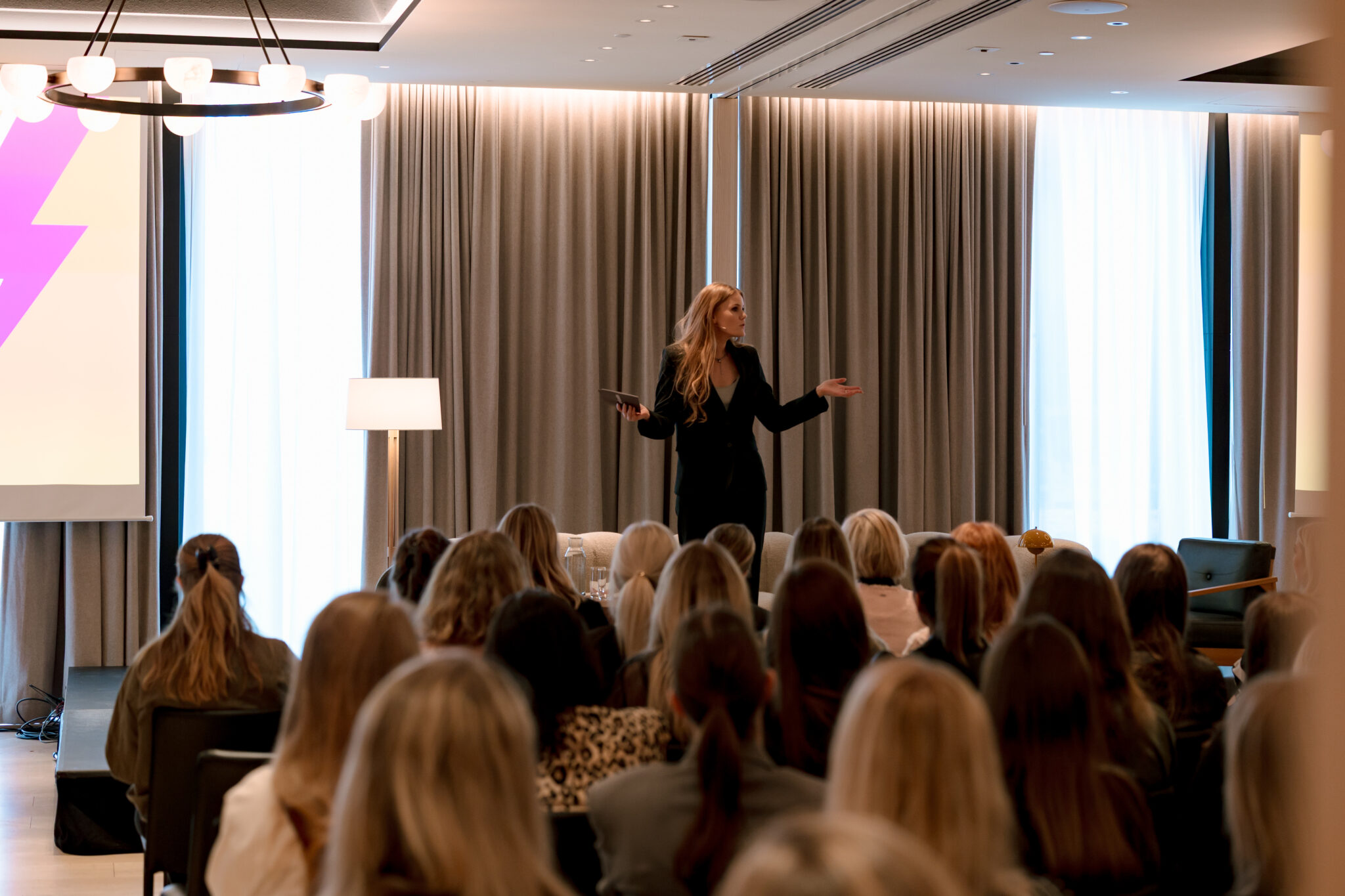 Heiða Halldórsdóttir, stjórnarkona í KÍO og ráðstefnustjóri dagsins